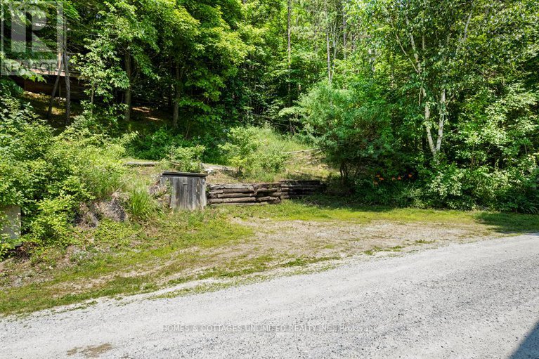 28556041/185-maple-hollow-drive/lanark-highlands-dalhousie-twp/lanark-highlands/ontario/K0G1M0_43