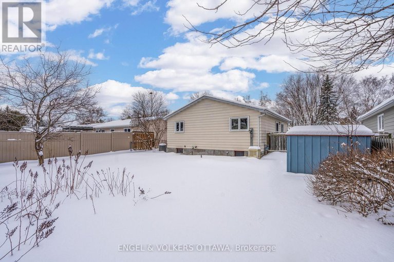 29229487/17-ballantrae-way/glencairnhazeldean/ottawa/ontario/K2L1N3_35
