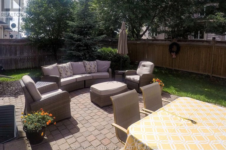 29411703/71-appledale-drive/longfields/ottawa/ontario/K2J4W6_36