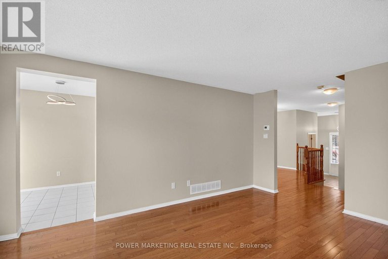 29154682/6410-sablewood-place/chapel-hill/ottawa/ontario/K1C7L7_31