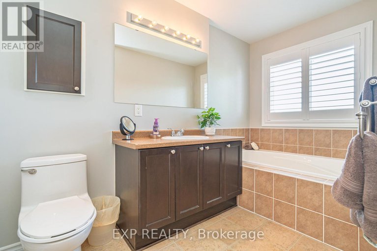 28638780/1836-arrowgrass-way/notting-hillsummerside/ottawa/ontario/K4A0H9_17