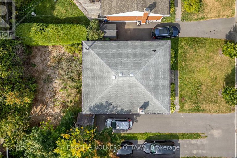 28886613/942-arkell-street/queensway-terrace-north/ottawa/ontario/K2B5R3_7