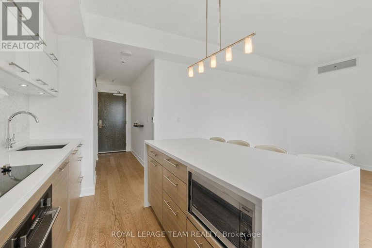 28416737/604-428-sparks-street/ottawa-centre/ottawa/ontario/K1R0B3_15