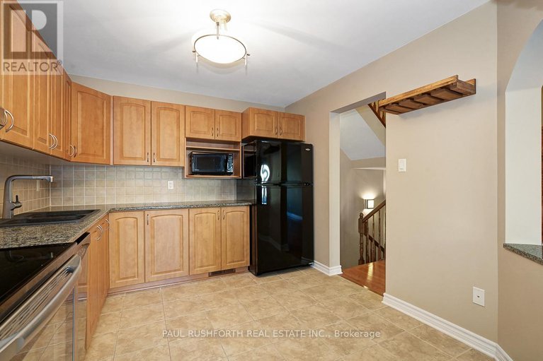 29002640/131-montmorency-way/avalon-east/ottawa/ontario/K4A0J2_11