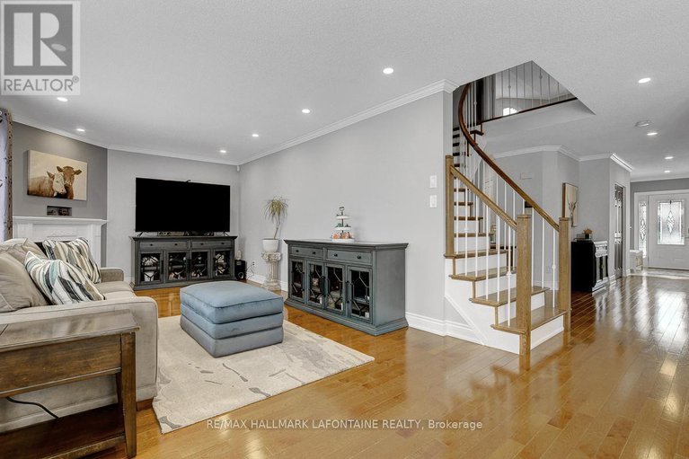 29357706/1721-jersey-street/fallingbrookgardenway-south/ottawa/ontario/K4A4Y6_11