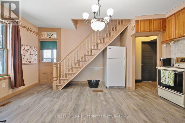27974280/13109-county-road-3-road/north-dundas-winchester-twp/north-dundas/ontario/K0C2K0_16