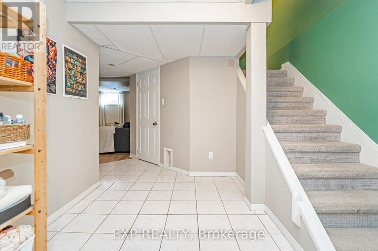 28924711/36-bethune-way/beaverbrook/ottawa/ontario/K2K1C3_28