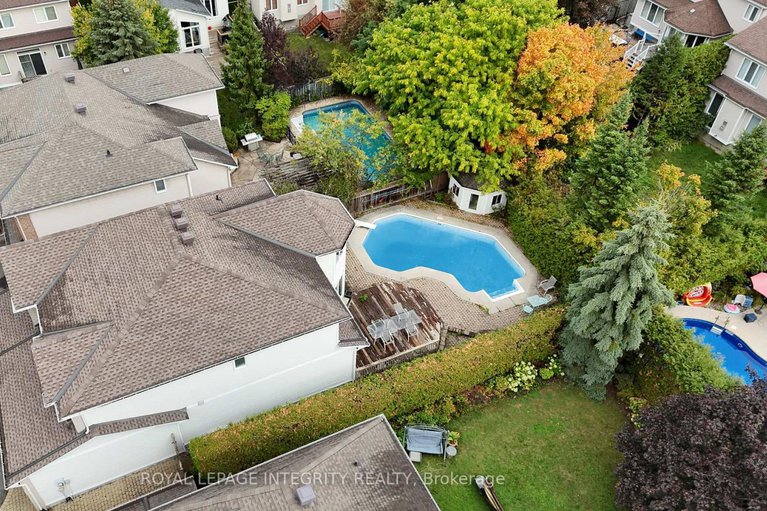 29430717/20-farmfield-crescent/emerald-meadowstrailwest/ottawa/ontario/K2M2S9_47