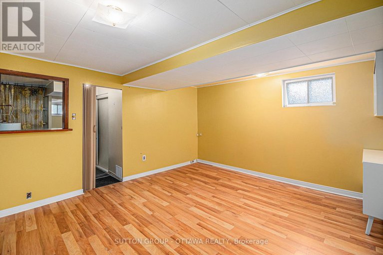 28297089/1341-raven-avenue/carlington/ottawa/ontario/K1Z7Y3_22