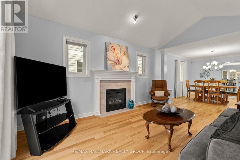 29606024/38-north-harrow-drive/longfields/ottawa/ontario/K2J4V7_17