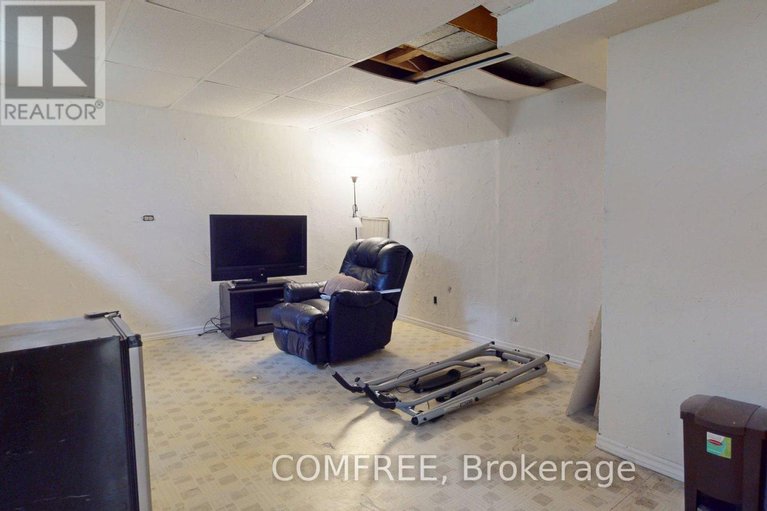 28707521/791-gadwell-court/chatelaine-village/ottawa/ontario/K1E2L1_28