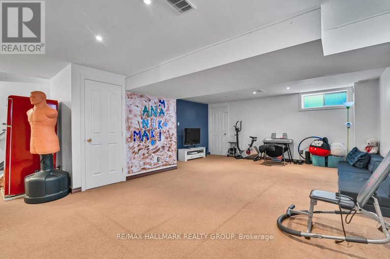 29180077/702-mud-creek-crescent/riverside-southgloucester-glen/ottawa/ontario/K1V1W3_24