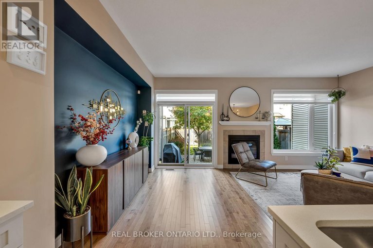 29571545/291-shinleaf-crescent/mer-bleuebradley-estatesanderson-park/ottawa/ontario/K1W0J2_18