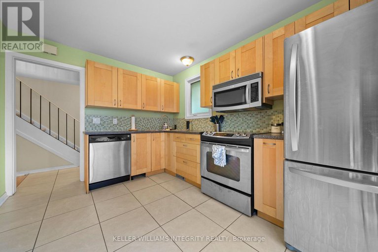 28288264/193-3310-southgate-road/south-keys/ottawa/ontario/K1V8X4_4