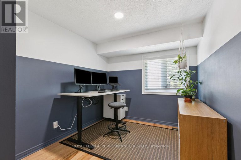 28575649/75-1646-du-sommet-place/chateauneuf/ottawa/ontario/K1C4Y9_35