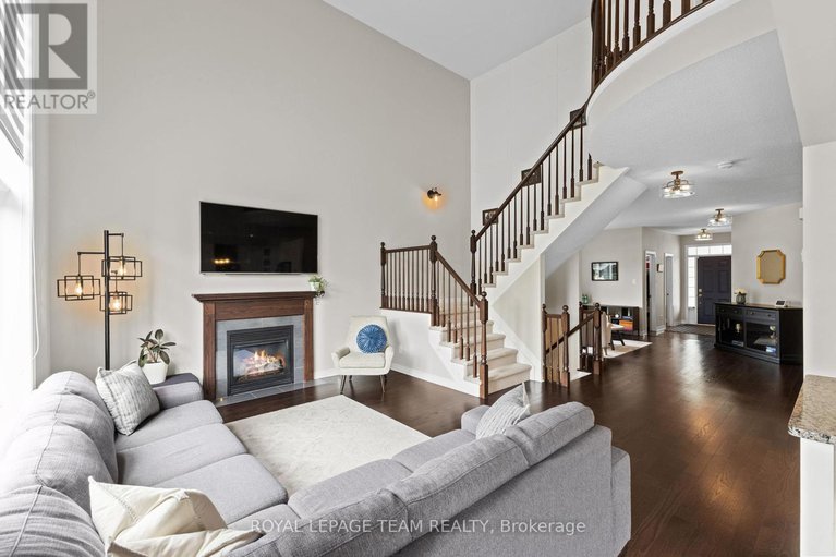 28539226/43-hibiscus-way/cedargrovefraserdale/ottawa/ontario/K2J6A5_16