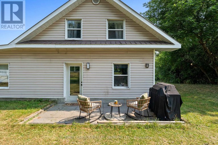 28995962/10-campbell-reid-court/rural-kanata-central/ottawa/ontario/K2K1X7_28