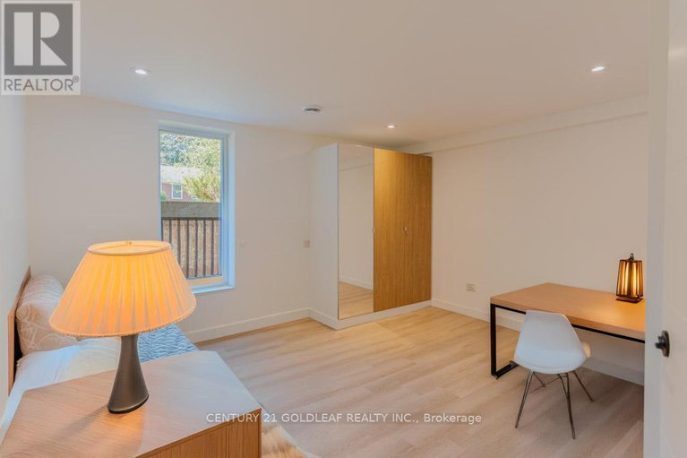 29088434/29-crownhill-street/beacon-hill-south/ottawa/ontario/K1J7K3_35