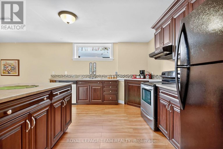 29271392/104-sentinel-pine-way/huntley-ward-south-east/ottawa/ontario/K0A1L0_39