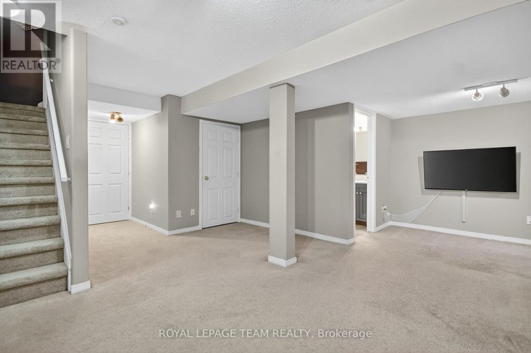 29115159/7-newcastle-avenue/morgans-grantsouth-march/ottawa/ontario/K2K2R2_36