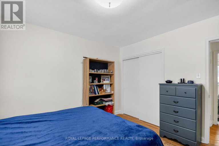 29195937/19-mowat-street/carson-grove/ottawa/ontario/K1J6R1_19