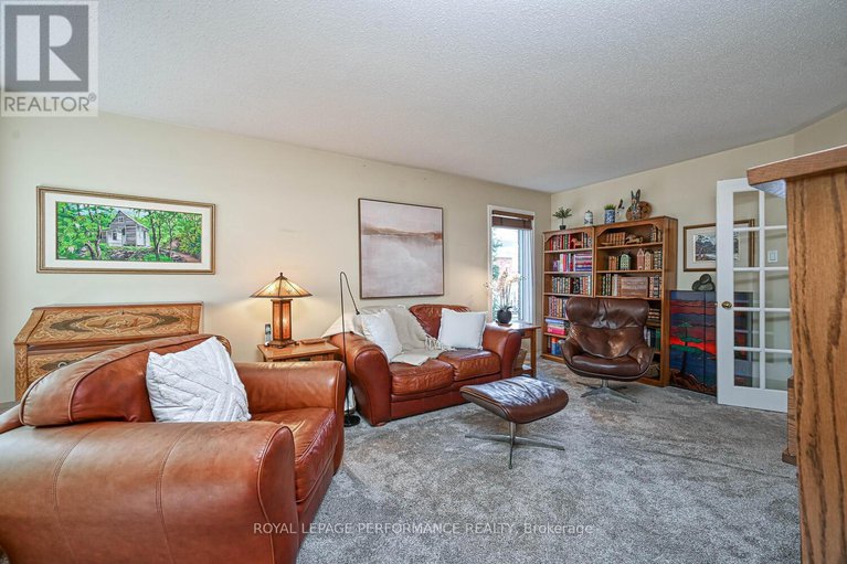 28814845/3026-sable-ridge-drive/upper-hunt-club/ottawa/ontario/K1T3R9_12