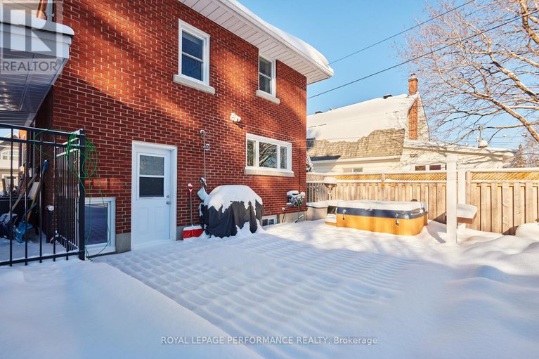 29344421/2239-webster-avenue/alta-vista/ottawa/ontario/K1H7H1_25