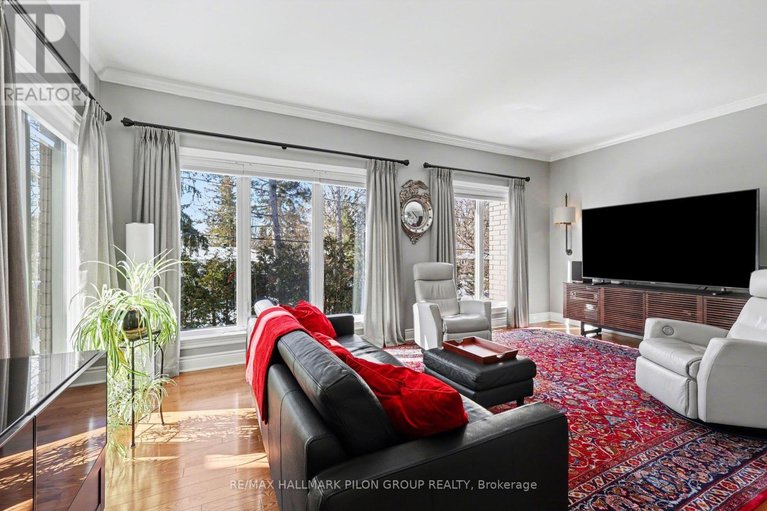 29678243/140-connemara-private/crystal-beach/ottawa/ontario/K2H0A7_11