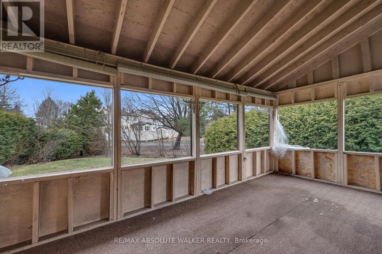 28214230/198-rosemary-gardens/chatelaine-village/ottawa/ontario/K1E1Y8_22