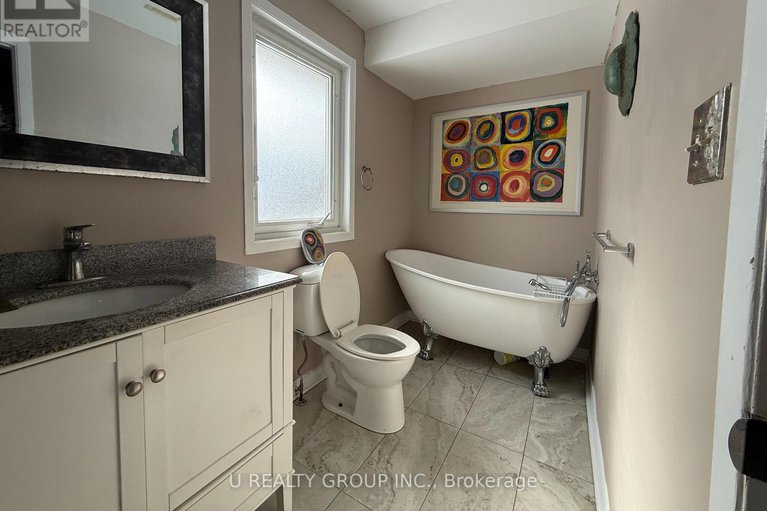 29408862/365-lefebvre-way/bilberry-creekqueenswood-heights/ottawa/ontario/K1E2W5_21