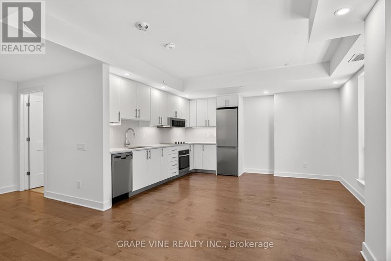 28896988/601-180-george-street/lower-townbyward-market/ottawa/ontario/K1N0G8_13