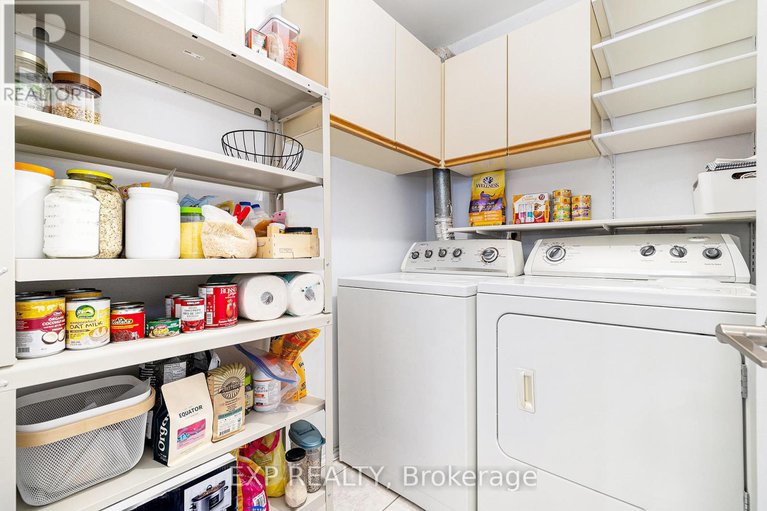 28423054/b-207-woodfield-drive/tanglewood/ottawa/ontario/K2G4P2_26