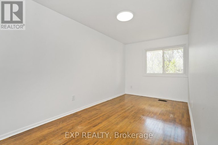 28500858/1510-lepage-avenue/carlington/ottawa/ontario/K1Z8C9_18