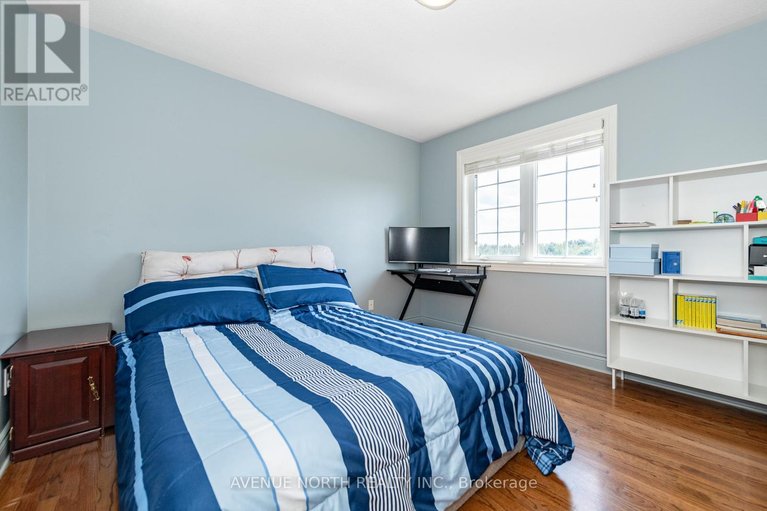 29611479/184-felicity-crescent/mer-bleuebradley-estatesanderson-park/ottawa/ontario/K1W0C2_31