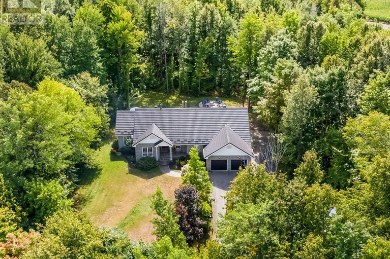 29255062/1736-groves-road/russell-twp/russell/ontario/K4R1E5_3