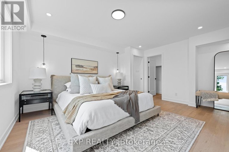 28647621/495-duvernay-drive/queenswood-heights-south/ottawa/ontario/K1E2N7_21