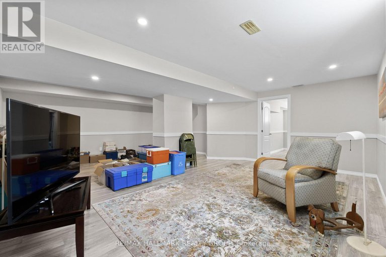 28628034/112-gracewood-crescent/blossom-parkkemp-parkfindlay-creek/ottawa/ontario/K1T0J5_42