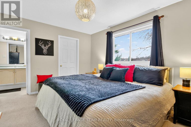 29115159/7-newcastle-avenue/morgans-grantsouth-march/ottawa/ontario/K2K2R2_21