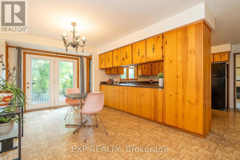 28757377/1437-usborne-street/mcnabbraeside-twps/mcnabbraeside/ontario/K0A1G0_9