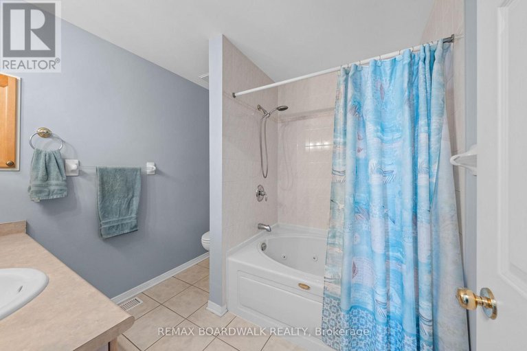 29371945/76-boulder-way/longfields/ottawa/ontario/K2J4R5_14