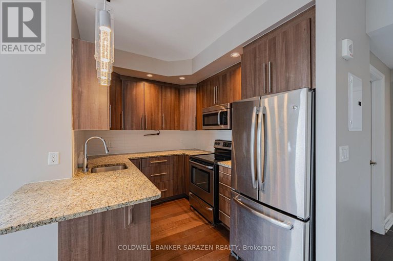 28323969/1015-238-besserer-street/sandy-hill/ottawa/ontario/K1N6B1_19