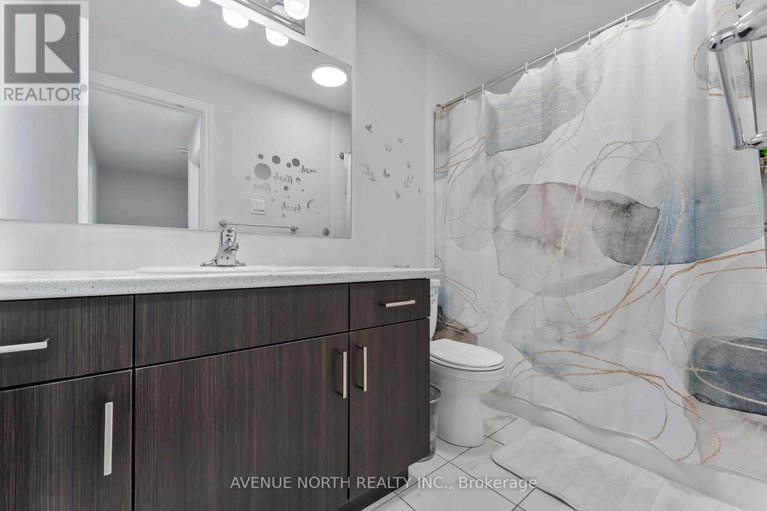 29411567/320-grackle-street/blossom-parkkemp-parkfindlay-creek/ottawa/ontario/K1X0G6_32