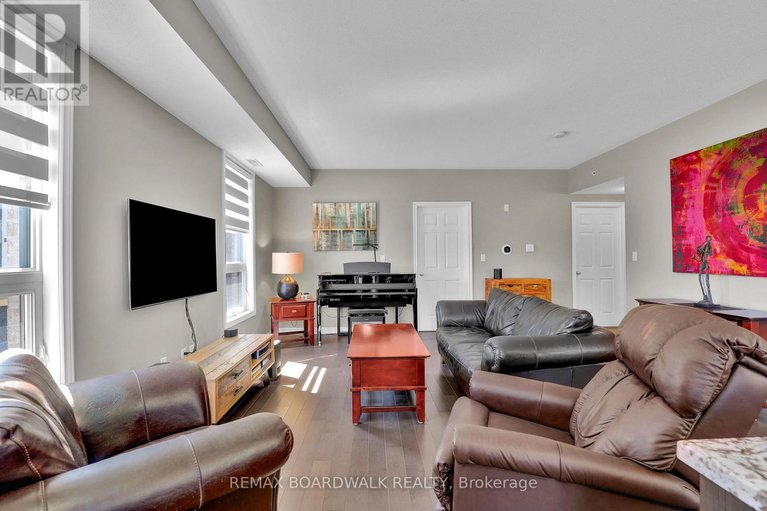 29634431/202-230-titanium-private-e/convent-glen-north/ottawa/ontario/K1C0C1_16