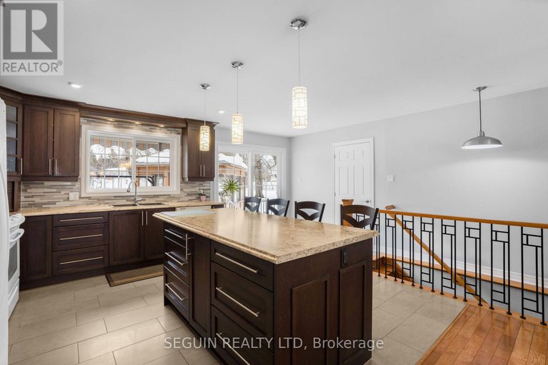 28618443/373-front-road-w/champlain-twp/champlain/ontario/K0B1K0_8