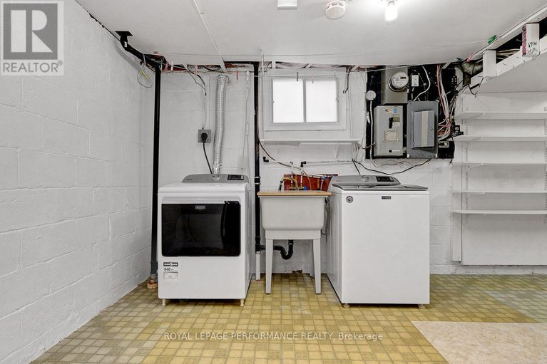 29403056/540-alesther-street/overbrookcastle-heights/ottawa/ontario/K1K1J3_41