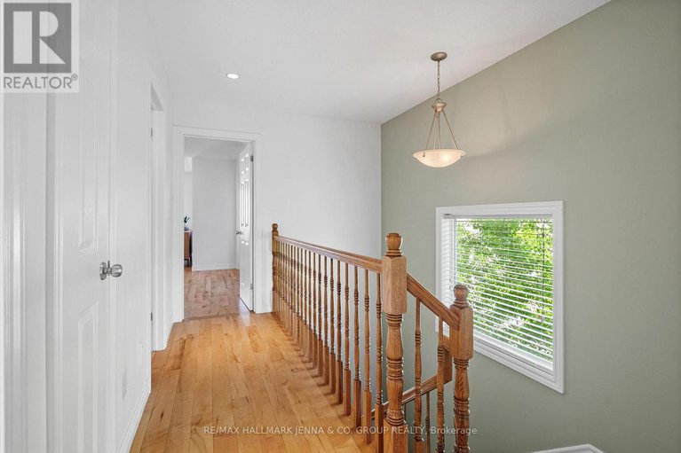 28318968/277-catamount-court/emerald-meadowstrailwest/ottawa/ontario/K2M0A9_19