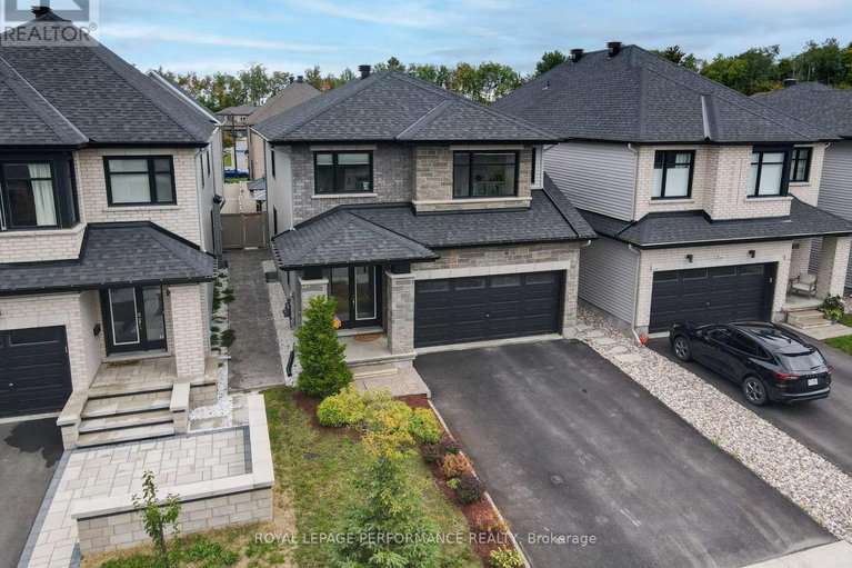 28913501/266-shinleaf-crescent/mer-bleuebradley-estatesanderson-park/ottawa/ontario/K1W0J2_49