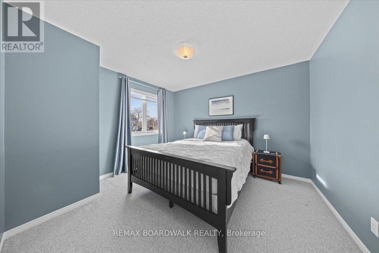 29444903/1367-talcy-crescent/fallingbrookridgemount/ottawa/ontario/K4A3C4_33