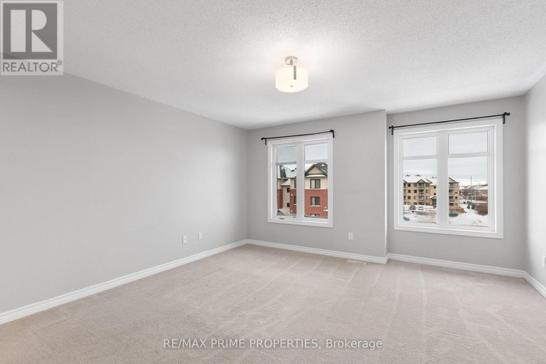 29217498/166-bluestone-private/avalon-west/ottawa/ontario/K4A0X7_35