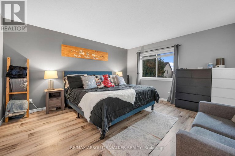 29045617/108-cedarock-drive/bridlewood/ottawa/ontario/K2M2H5_20